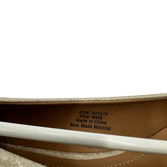 Journee Collection Women's Judy Ruffled Ballet Flats Gold NWT pointed toe 8W - Picture 10 of 13